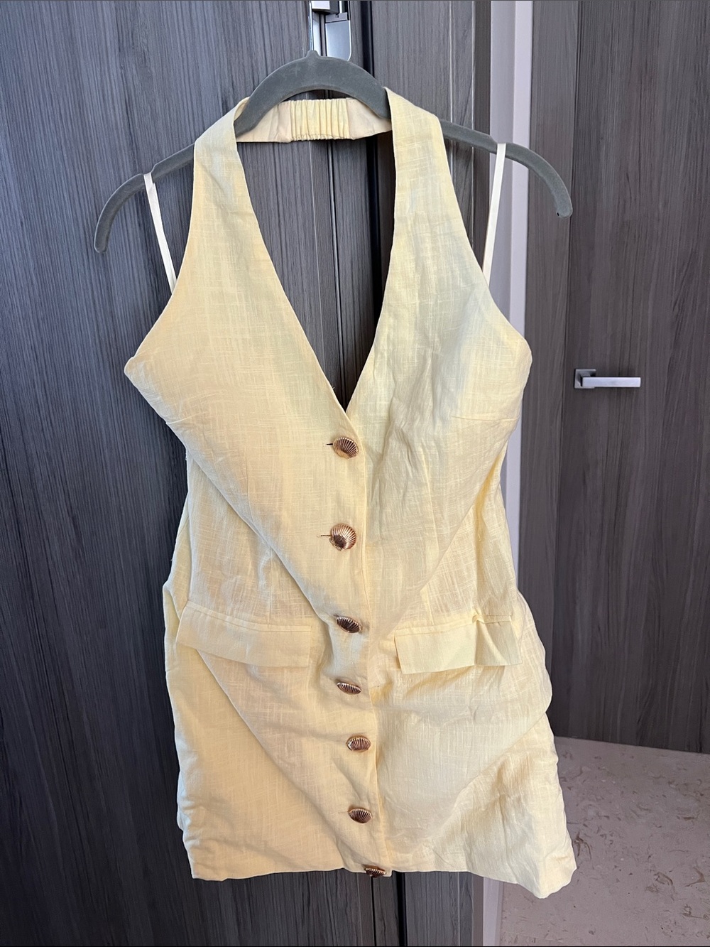 NWT REVOLVE Australia SHOWPO Seven Wonders yellow 100% cotton halter dress US S - Picture 2 of 6